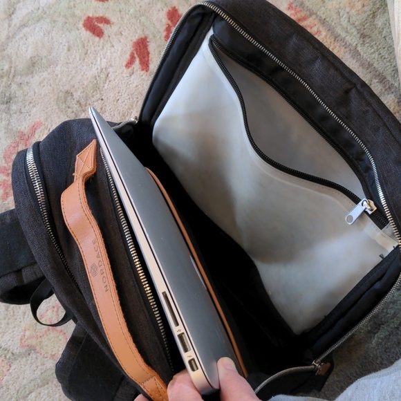 Nordace Siena Smart Backpack - Picture 7 of 16